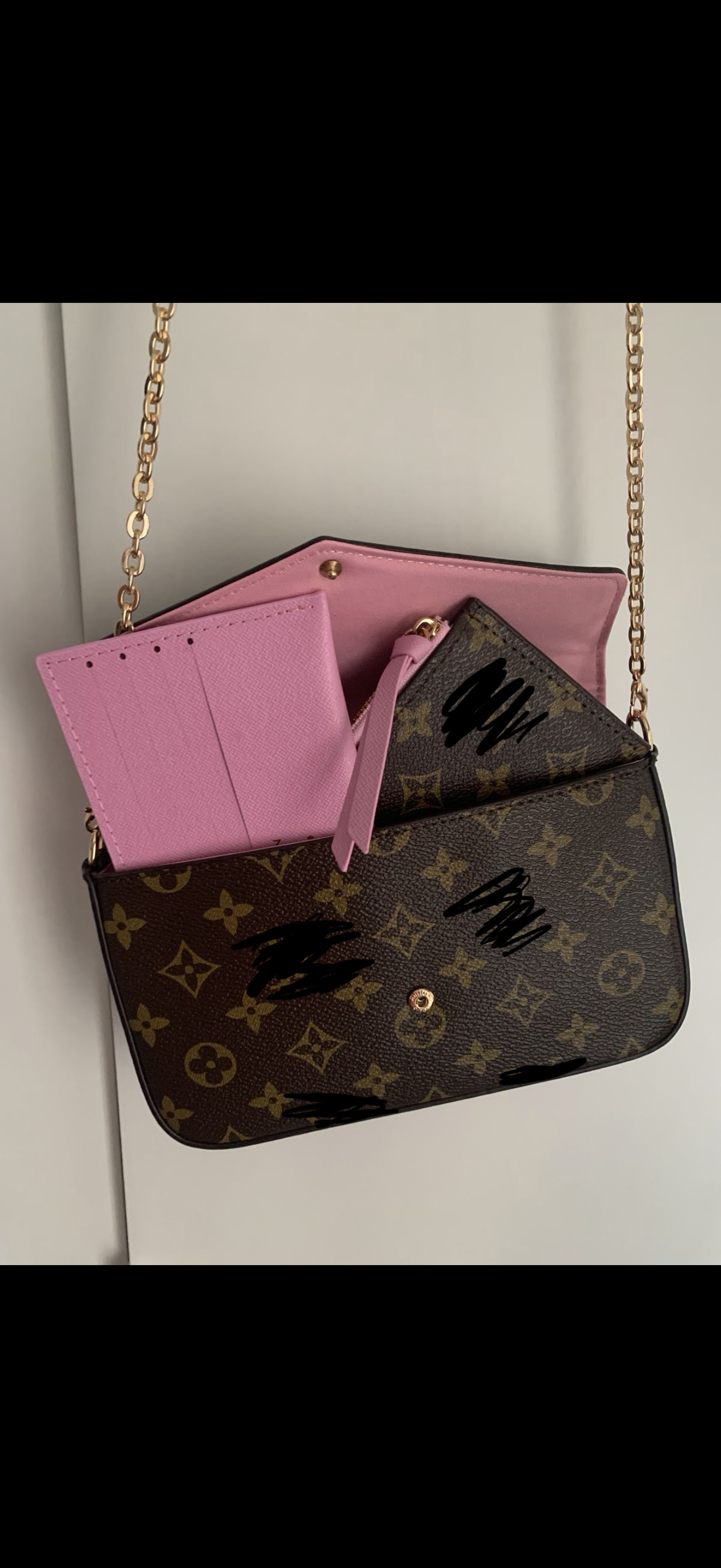 Boujee crossbody 🌲❤️