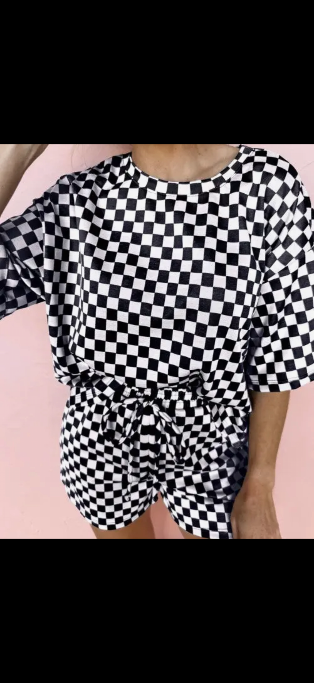 Checkered set